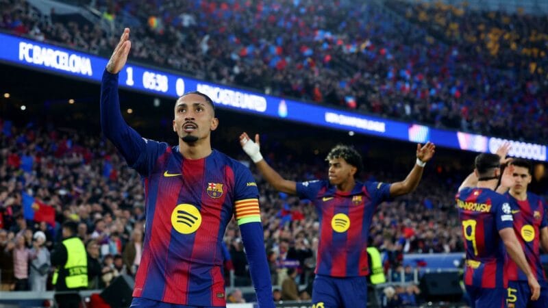 Goleada do Barcelona na Liga dos Campeões: Raphinha brilha com dois gols e assistências