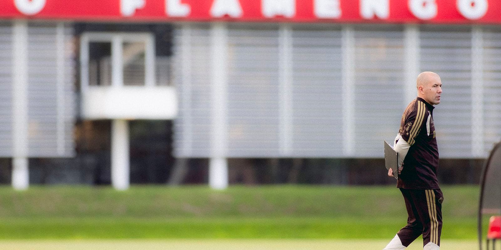 Flamengo Anuncia a Contratação do Técnico Leonardo Jardim