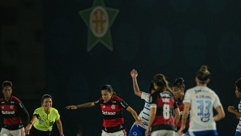 Empate Empolgante entre Flamengo e Cruzeiro Marca Abertura da 4ª Rodada do Brasileirão Feminino