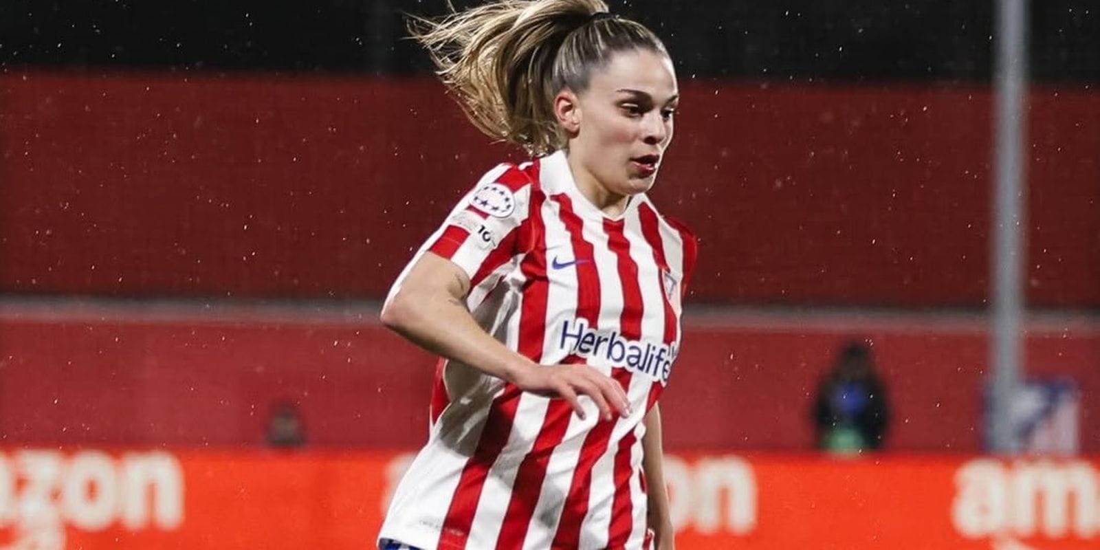 Polêmica no Futebol: Gio Garbelini Enfrenta Acusações de Racismo Durante Jogo na Espanha