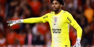 Hugo Souza é convocado para a seleção brasileira após lesão de Alisson