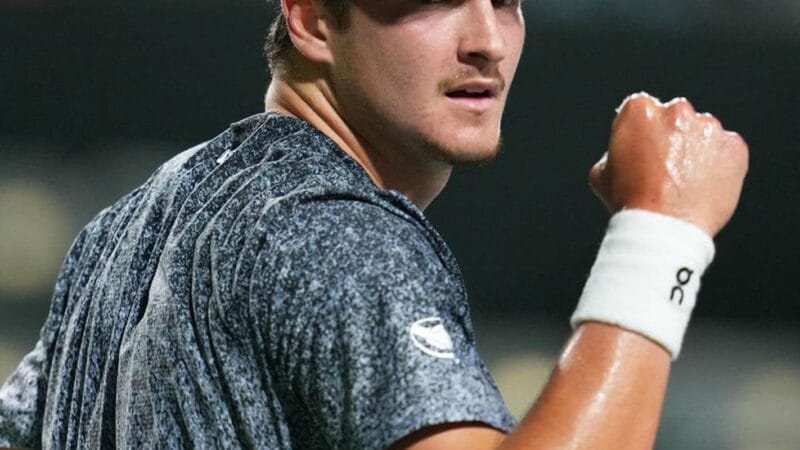 João Fonseca brilha em Indian Wells e enfrenta Kachanov na próxima fase