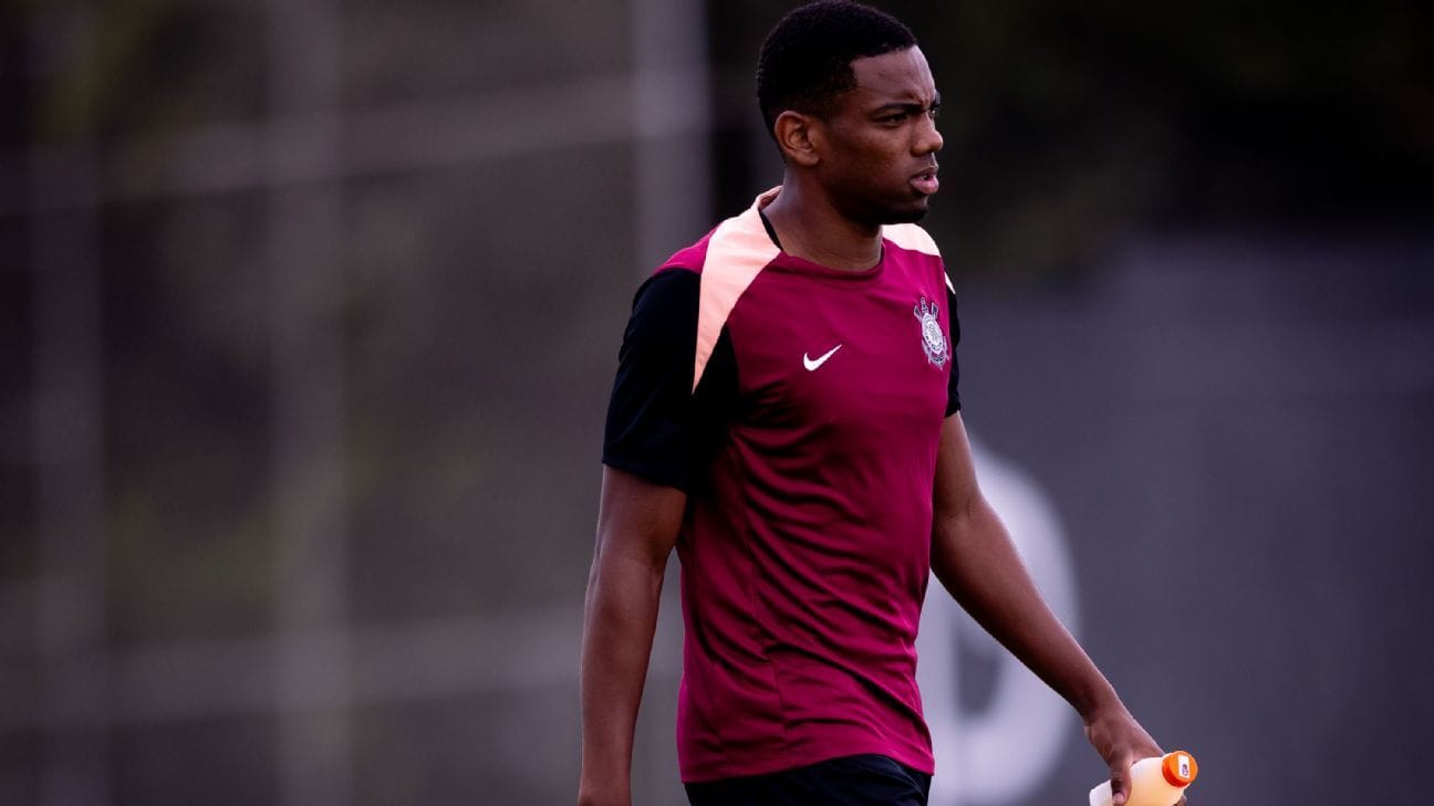 Milan Avança na Contratação de André, Mas Polêmica Persiste no Corinthians