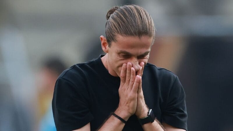 Torcida Organizada do Flamengo Envia Mensagem Clara a Jogadores e Direção