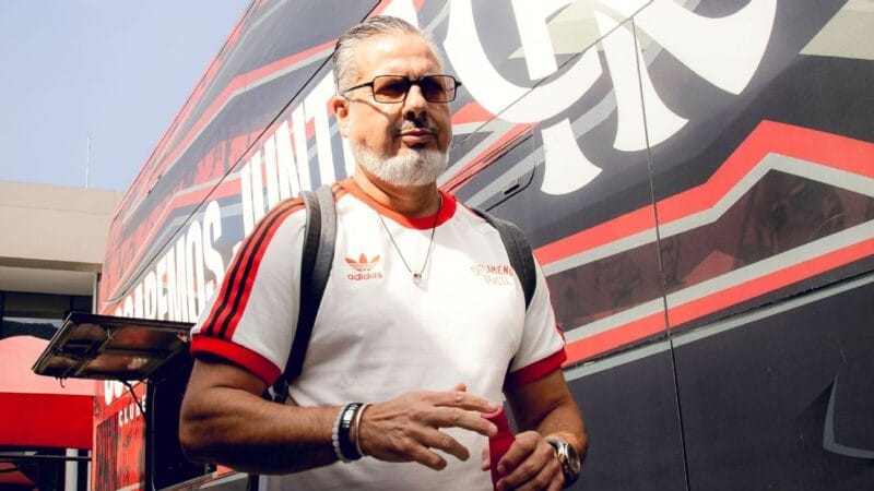 Crise no Flamengo: Relação Conturbada de José Boto com o Elenco e Funcionários