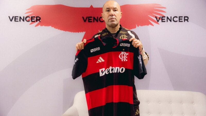 Leonardo Jardim Reflete sobre Treinamento Exclusivo no Brasil e Reconhece Ingenuidade