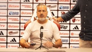 Multa Rescisória do Flamengo em Caso de Demissão de José Boto