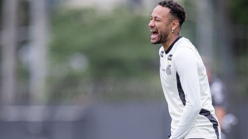 Neymar Receberá Treinamento Específico para o Clássico contra o Corinthians