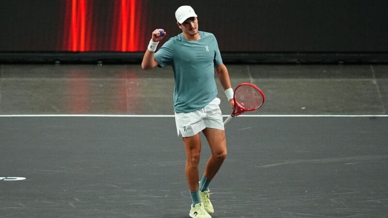 João Fonseca Conquista Virada Impressionante em Indian Wells e Enfrentará Tommy Paul na Próxima Fase