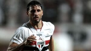 São Paulo alcança 400 vitórias no Brasileirão por pontos corridos e lidera ranking histórico