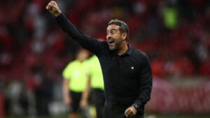 Artur Jorge em Negociações para Assumir o Comando do Cruzeiro