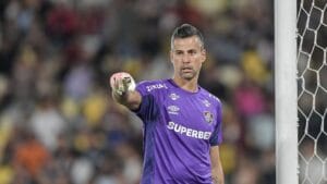 Diego Alves Defende Fábio como Candidato à Seleção na Copa do Mundo