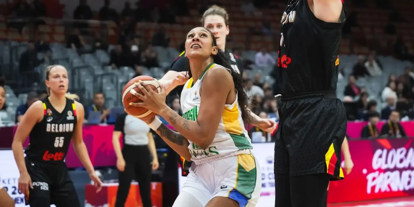 Brasil é superado pela Bélgica na estreia do Pré-Mundial de Basquete Feminino