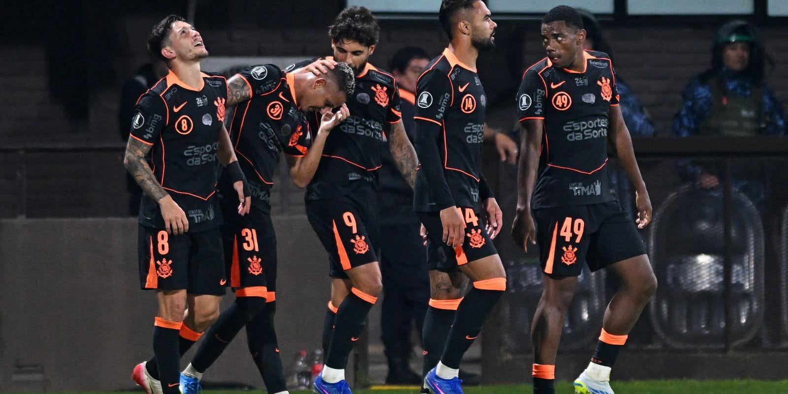 Corinthians Brilha em Estreia na Libertadores com Vitória Sobre o Platense