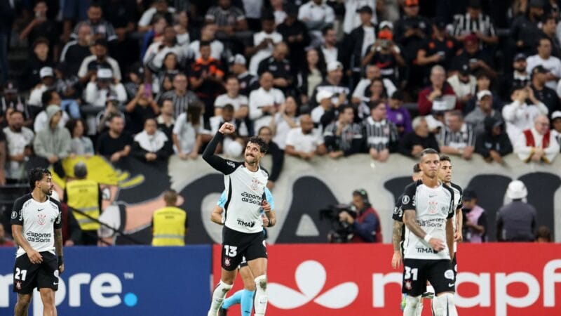 Corinthians Mantém Invencibilidade na Copa Libertadores com Vitória sobre Santa Fe