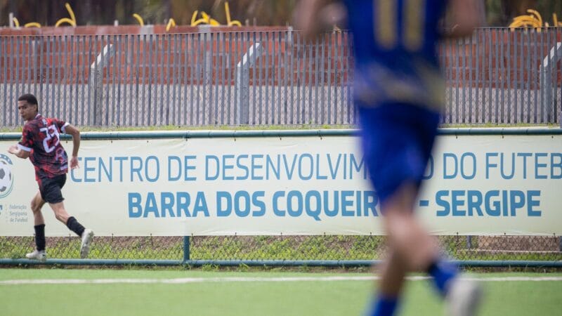 Jogos Universitários Brasileiros de Futebol Agitam Centro de Desenvolvimento da CBF