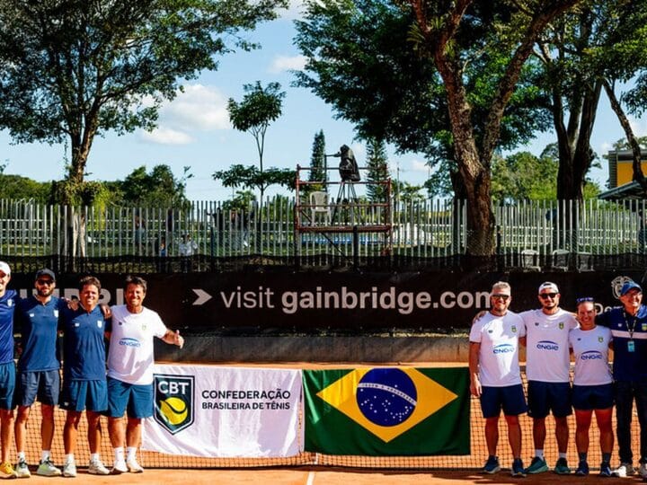 Brasil Enfrenta Canadá em Confronto Decisivo na Billie Jean King Cup