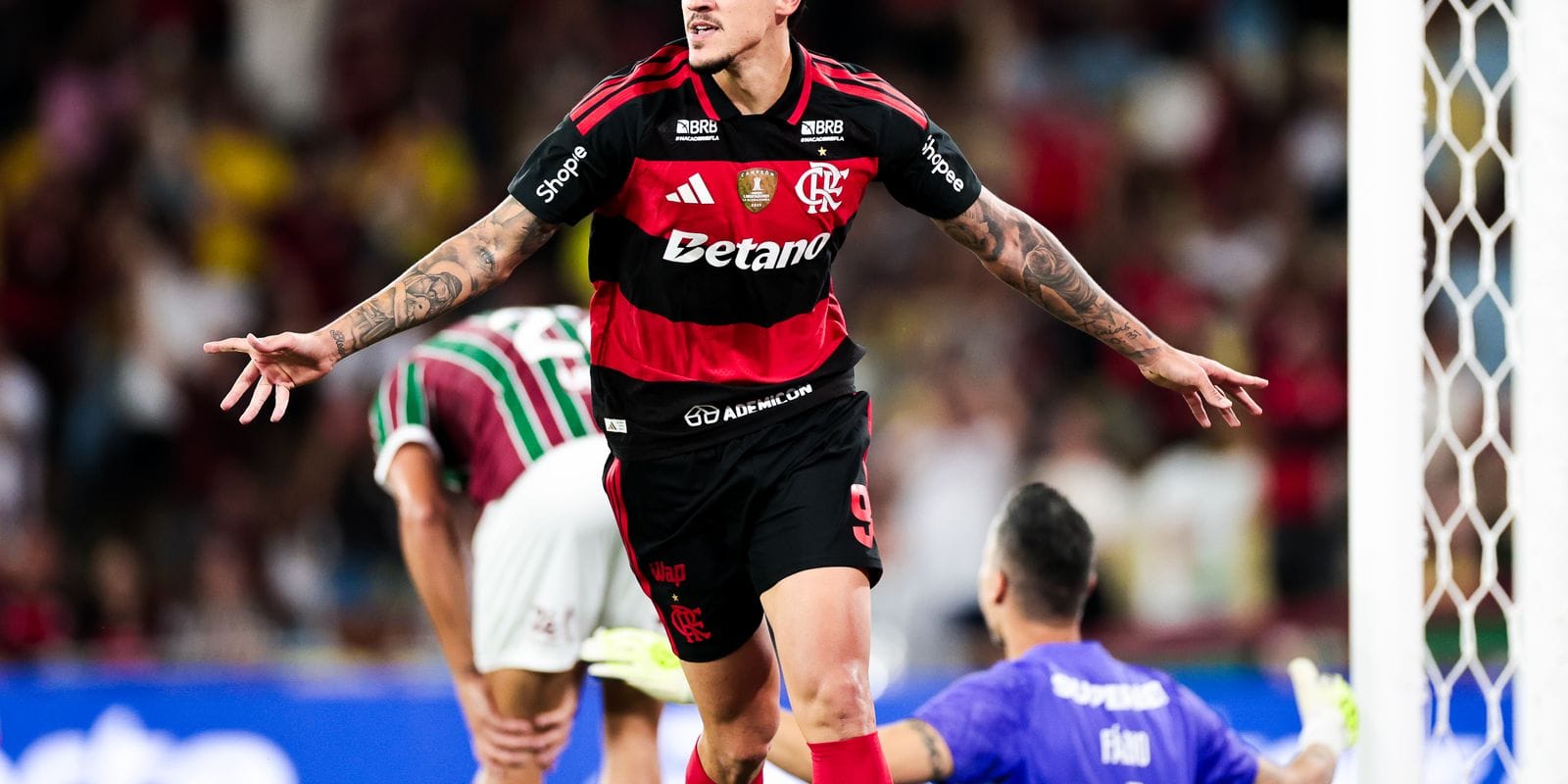 Flamengo Vence Fluminense em Clássico pelo Brasileirão com Dois Gols de Pedro