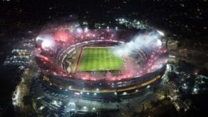 São Paulo FC: Renovações de Contratos com New Balance e Penalty Geram Debate no Conselho