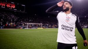 Cobos Critica Dívida do Corinthians com Jogador e Situação do Clube