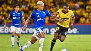 Cruzeiro Brilha na Estreia da Libertadores com Vitória Sobre o Barcelona