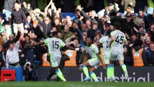 Manchester City Domina Chelsea e Aproxima-se do Arsenal em Grande Estilo