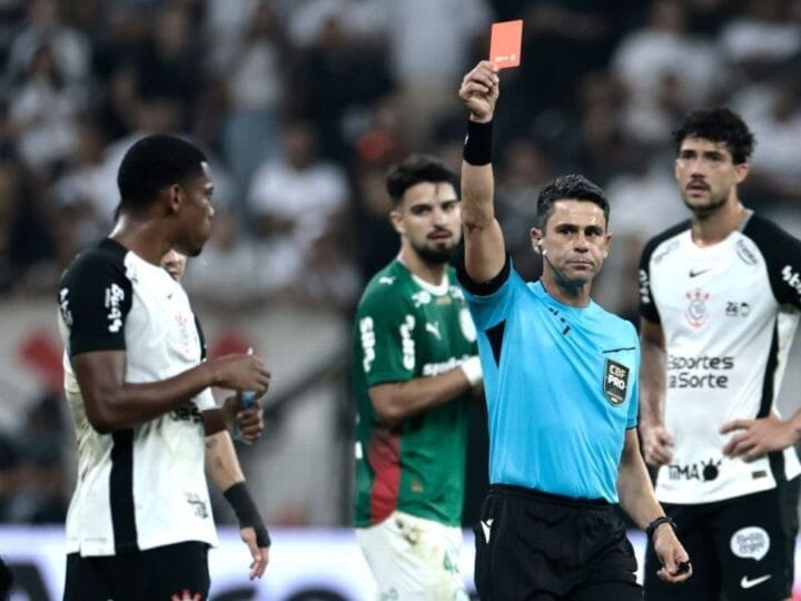 Polêmicas do Dérbi: Expulsão de André e o Gesto de Flaco Avaliados por Ruel