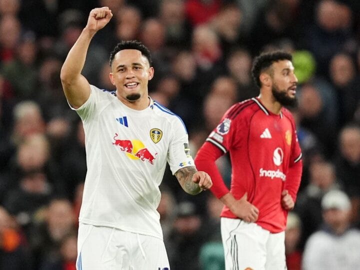 Leeds derrota Manchester United com destaque para ex-alvo do Flamengo
