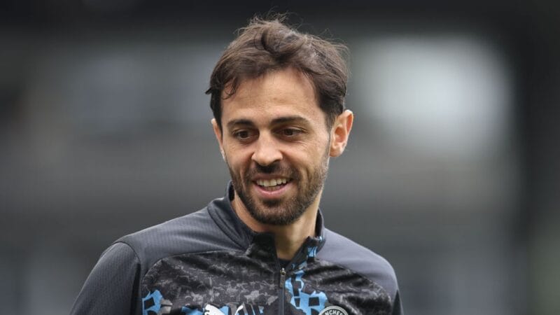 Bernardo Silva Anuncia Saída do Manchester City Após Nove Anos de Contribuições