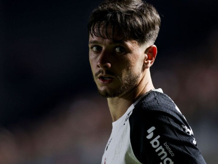 Reuniões Estratégicas: O Papel dos Bastidores na Decisão de Garro sobre o Futuro