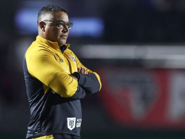 São Paulo Mantém Roger Machado em Meio à Pressão