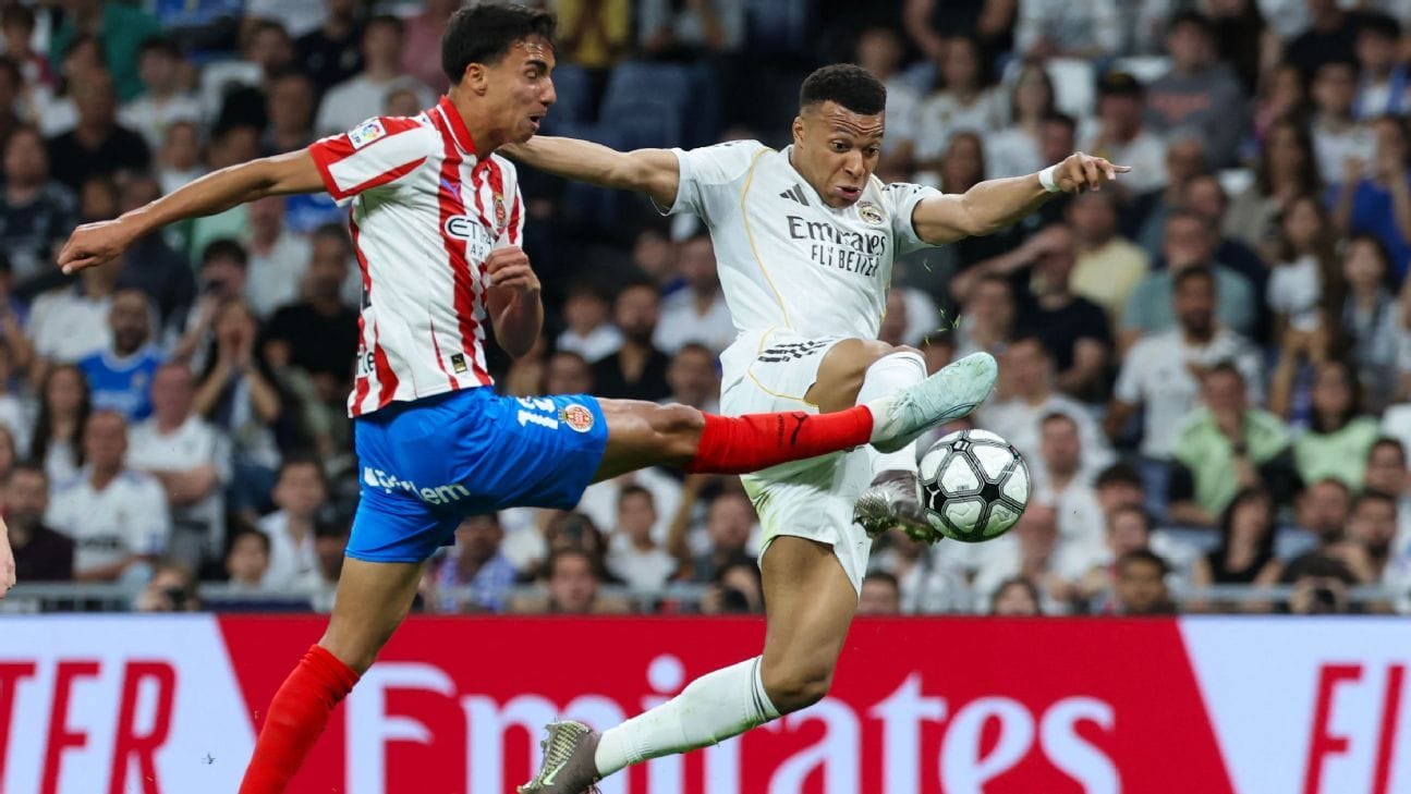 Guardiola elogia Vitor Reis, mas futuro no Manchester City permanece incerto