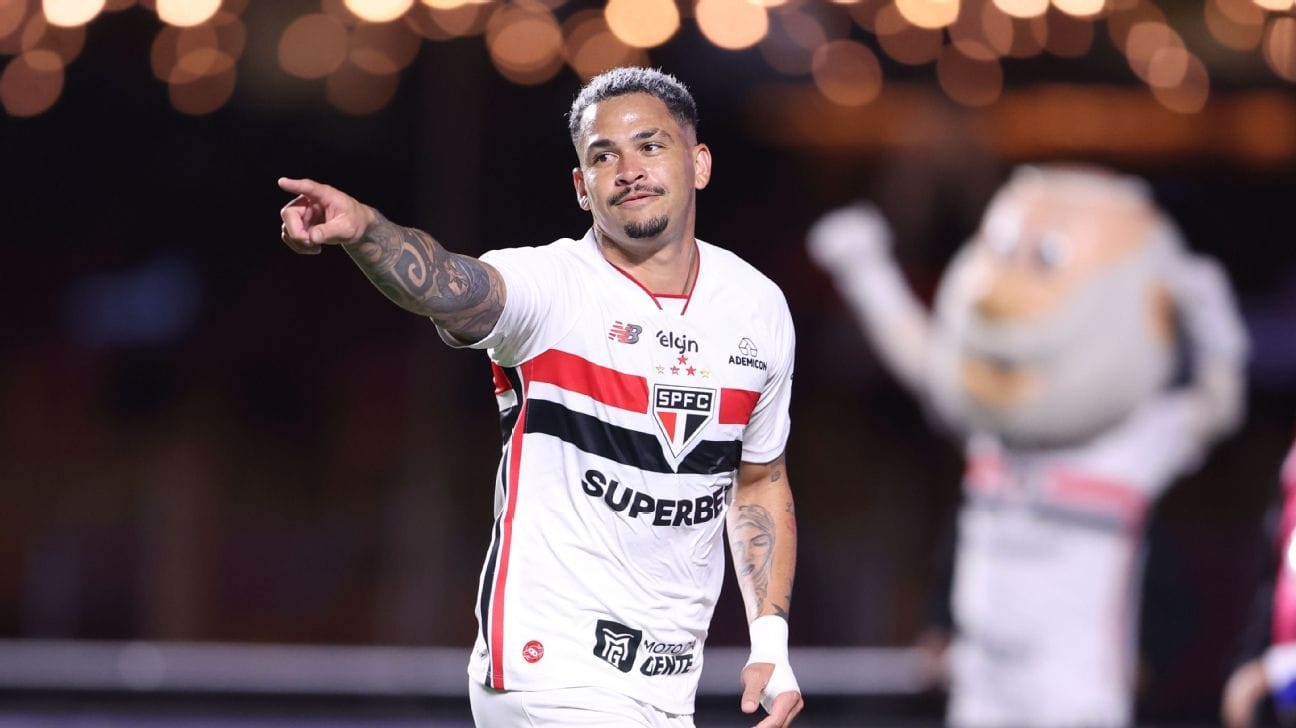 São Paulo vence Juventude na Copa do Brasil, apesar de pênalti perdido por Calleri