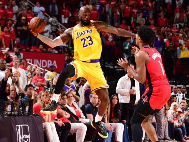 Lakers Superam Rockets em Prorrogação e Avançam na Série com 3 a 0