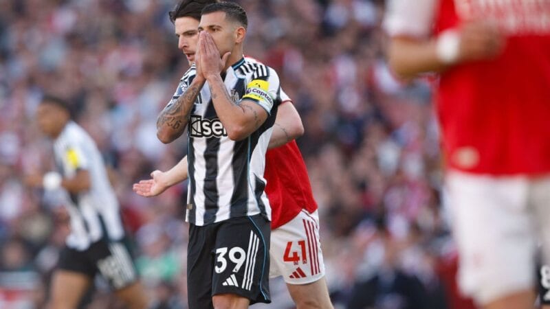 Bruno Guimarães comanda reflexão sobre lesão e desempenho do Newcastle