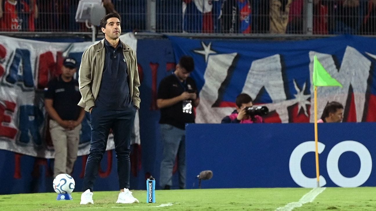 Cerro Porteño e a Polêmica do Campo Reduzido: Reação de Abel Ferreira