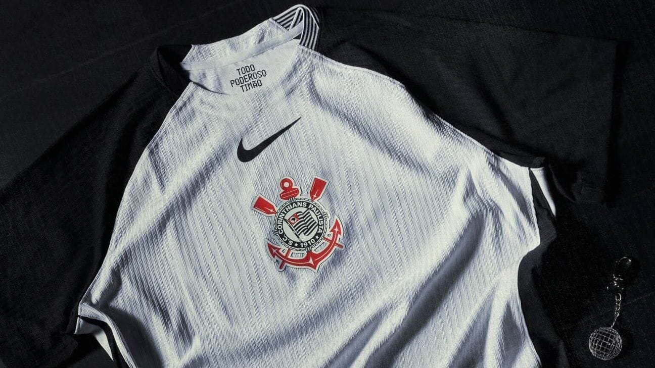 Ministério Público Solicita Contratos do Corinthians com a Nike em Meio a Controvérsia