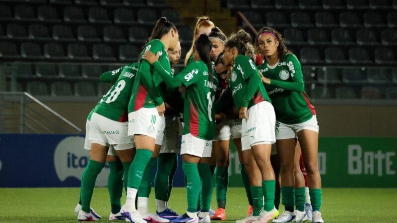 Palmeiras Vence Botafogo e se Aproxima da Liderança no Campeonato Brasileiro Feminino