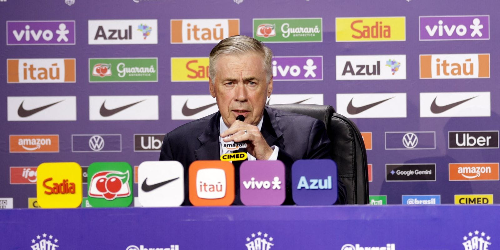 Carlo Ancelotti pede confiança na seleção brasileira convocada para a Copa de 2026