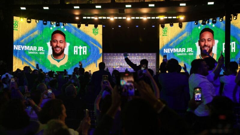 Neymar não treina e gera preocupação a duas semanas da Copa do Mundo