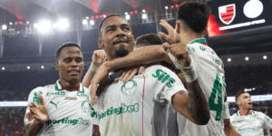 Palmeiras Impõe Derrota ao Flamengo e Consolida Liderança no Brasileiro