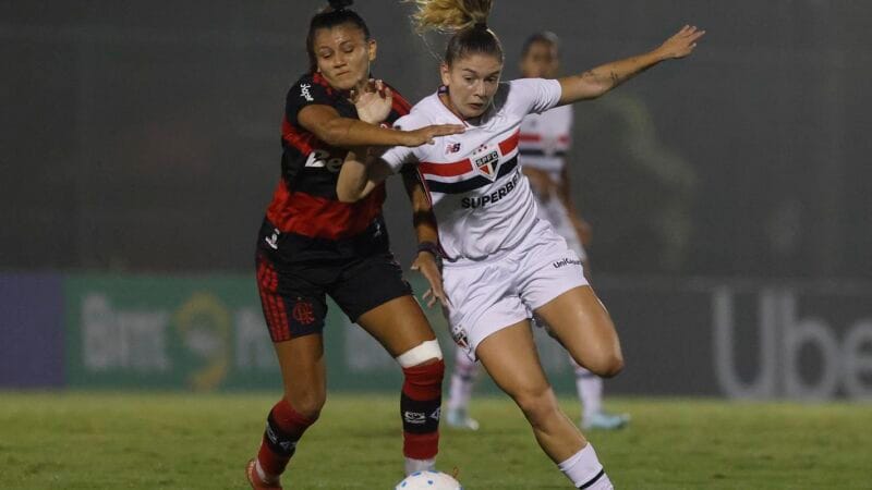São Paulo Vence Flamengo e Assume Vice-Liderança no Campeonato Brasileiro Feminino