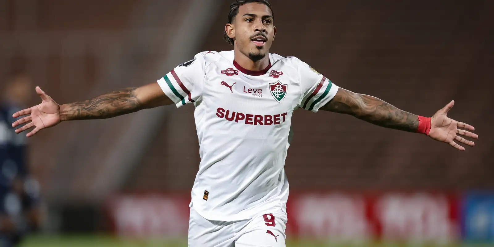 Fluminense Empata na Argentina e Mantém Esperanças na Libertadores
