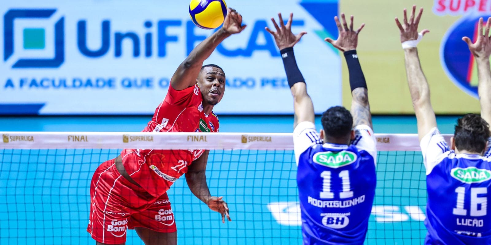 Sada Cruzeiro Se Torna Decacampeão da Superliga ao Vencer Vôlei Renata