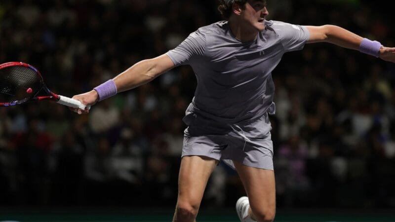 João Fonseca e Bia Haddad: Desafios e Oportunidades em Roland Garros
