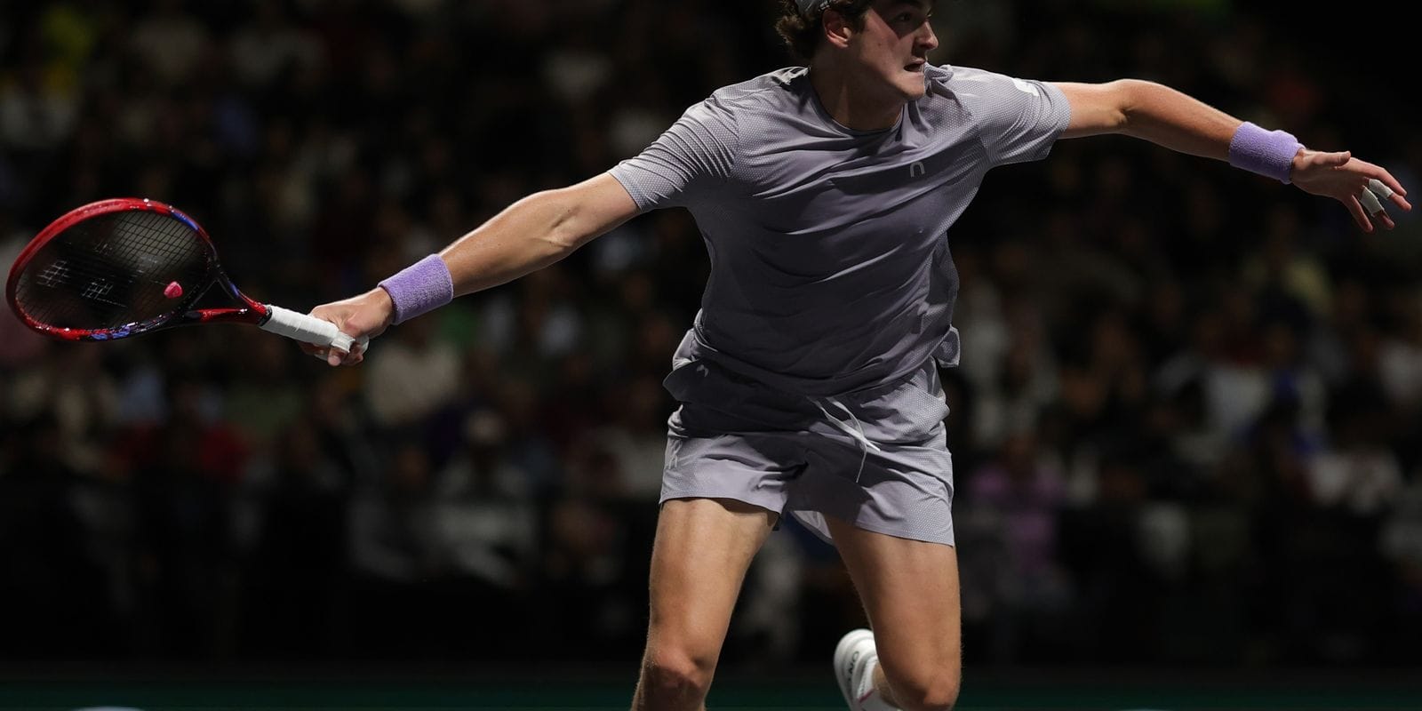 João Fonseca e Bia Haddad: Desafios e Oportunidades em Roland Garros