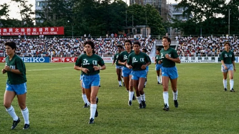 Reconhecimento Histórico às Pioneiras do Futebol Feminino no Brasil