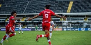 Internacional vence Santos por 3 a 0 no Brasileirão Feminino