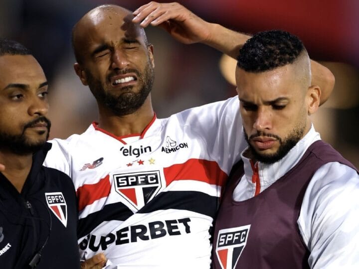 Lucas Moura Passa por Exames Após Lesão no São Paulo e Pode Ficar até um Ano Fora dos Campos