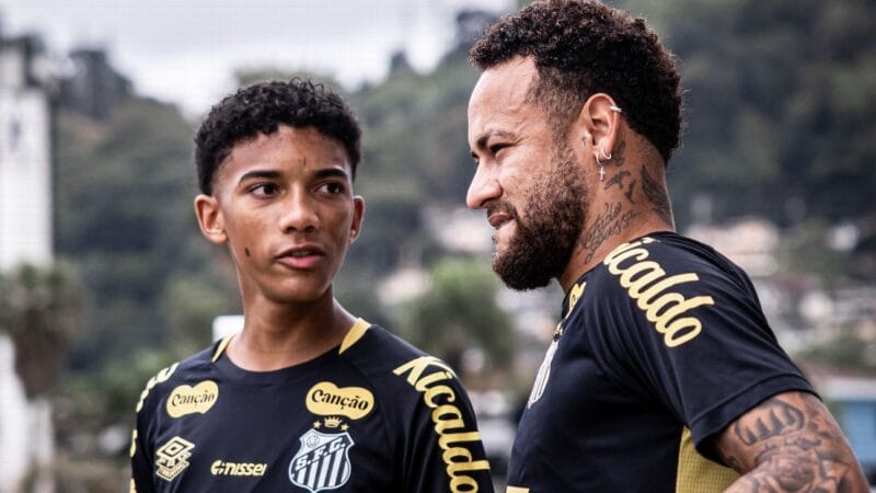 Robinho Jr. Denuncia Neymar por Agressão Durante Treino no Santos